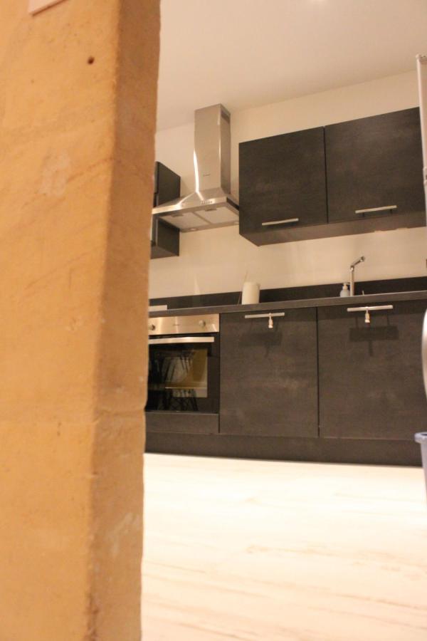 Appartement Le refuge des arènes à Arles Extérieur photo
